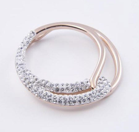 Виктория Роза златен color бял stone pendant