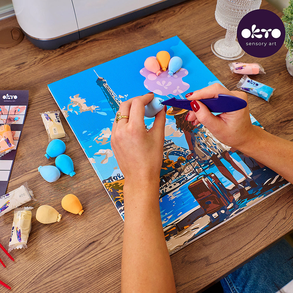 Komplekt risuvane po nomera i kartina s modelin OKTO