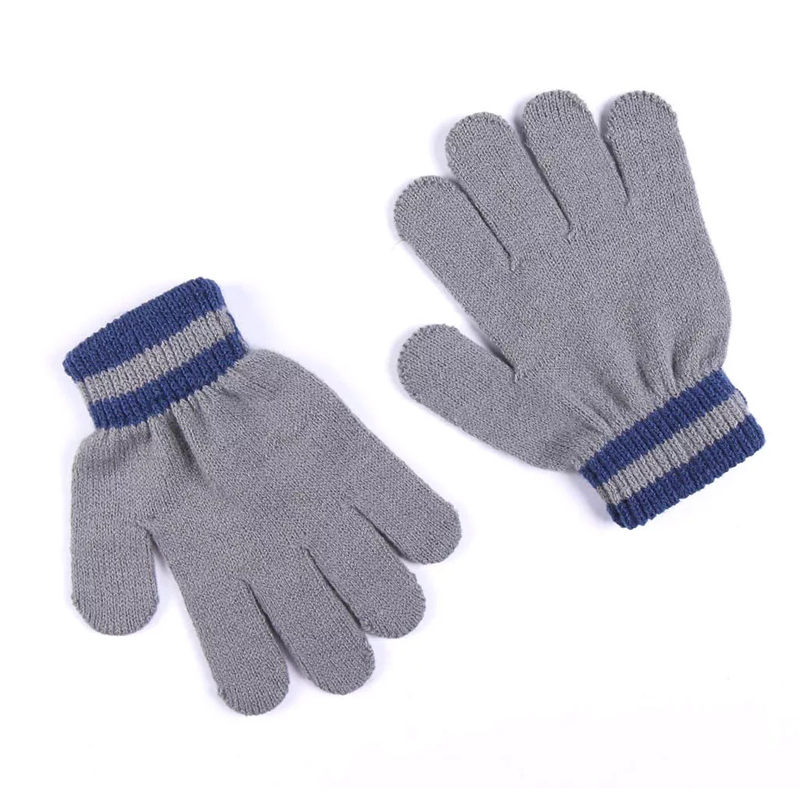 Komplekt rakavici i shapka Tuiti Tweety Looney Tunes