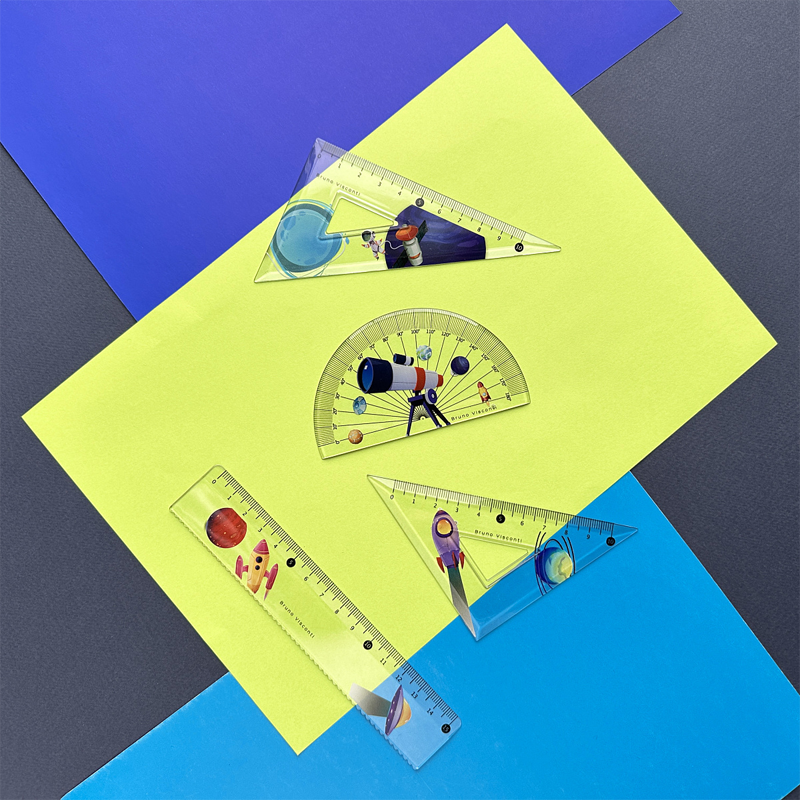 Ученически пособия и канцеларски матеряли